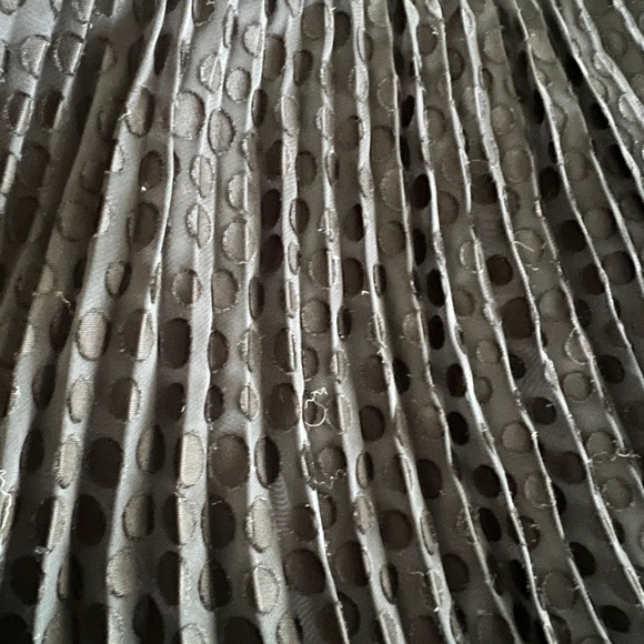 Akris Punto tier skirt in chiffon with dot print - Picture 6 of 6